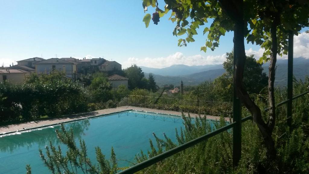Giunasco Bagnone Buitenkant foto