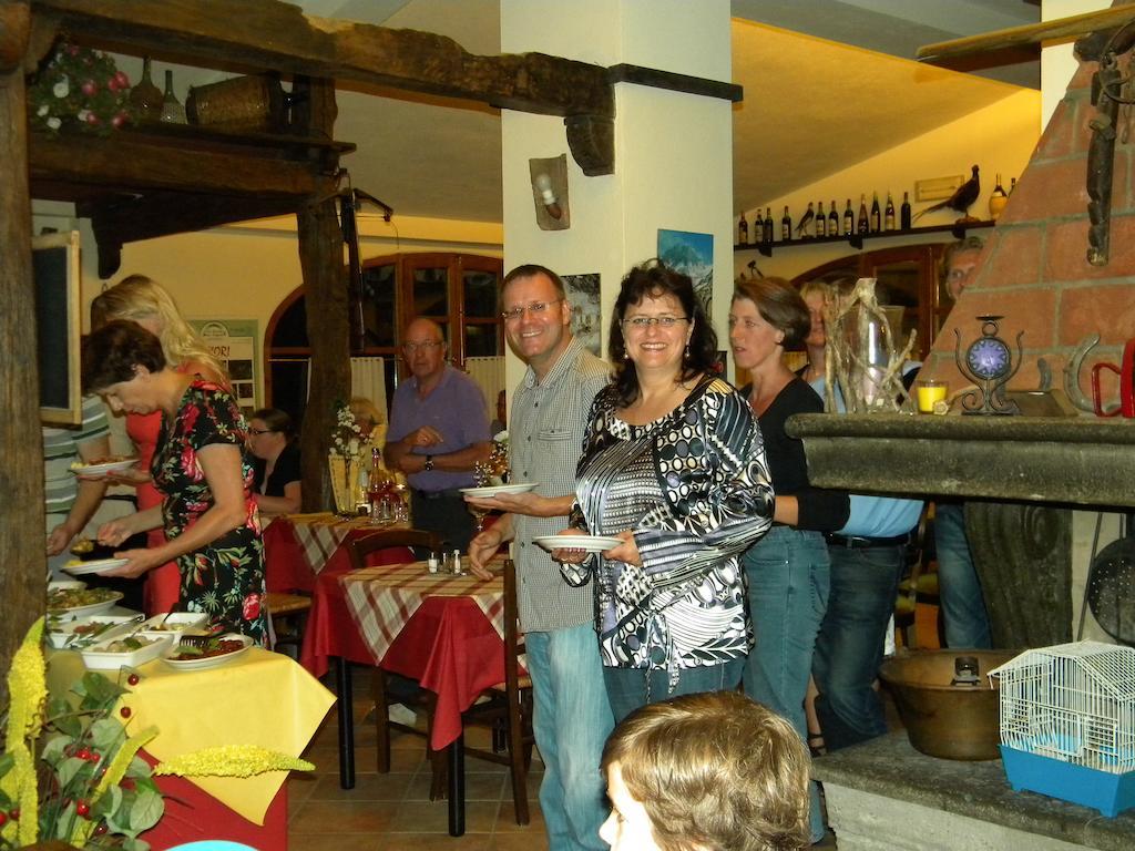 Giunasco Bagnone Buitenkant foto
