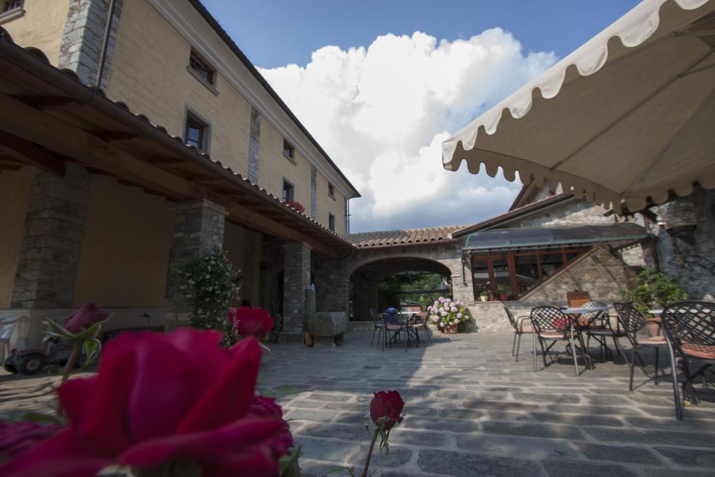 Giunasco Bagnone Buitenkant foto