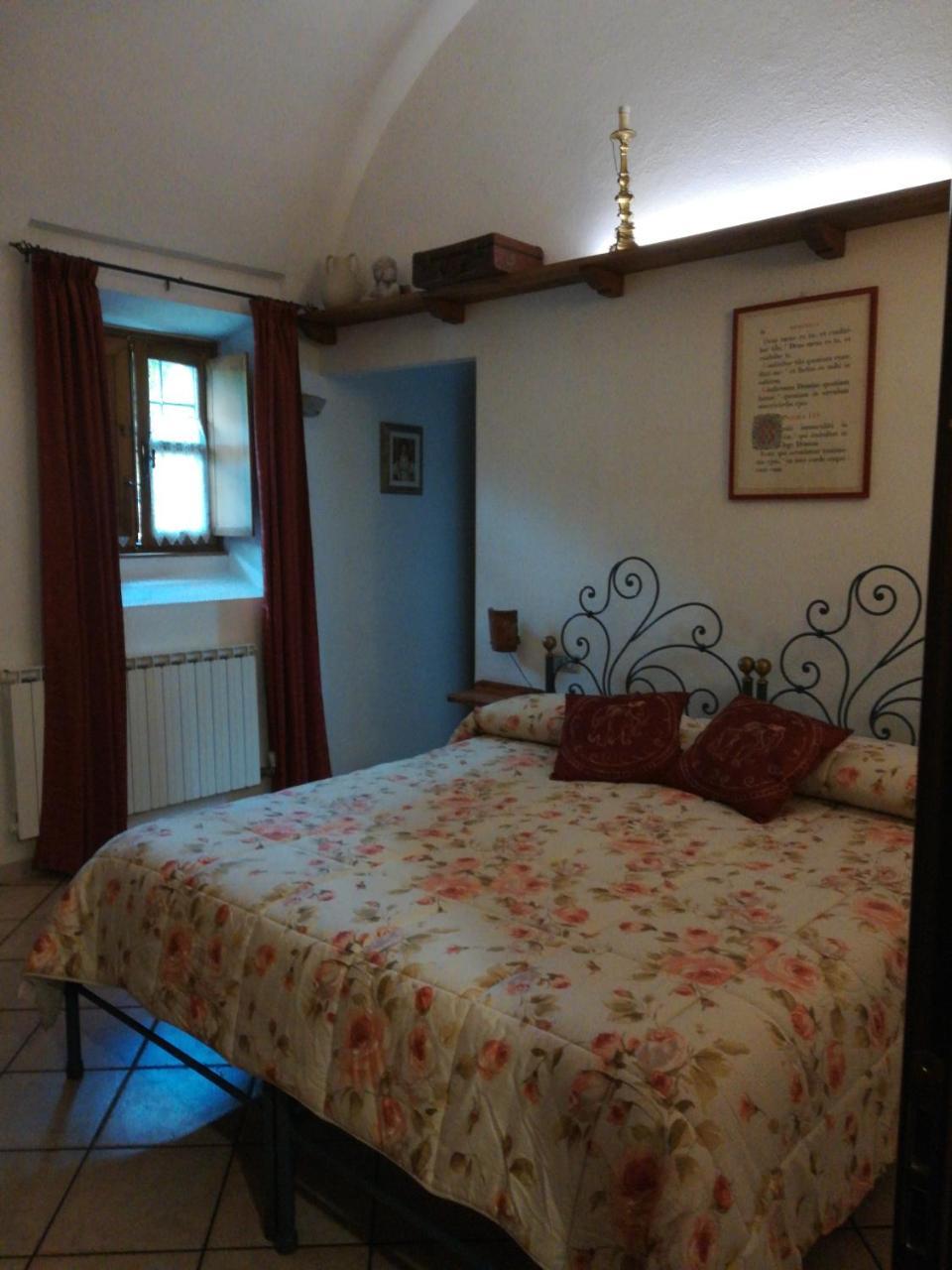 Giunasco Bagnone Buitenkant foto